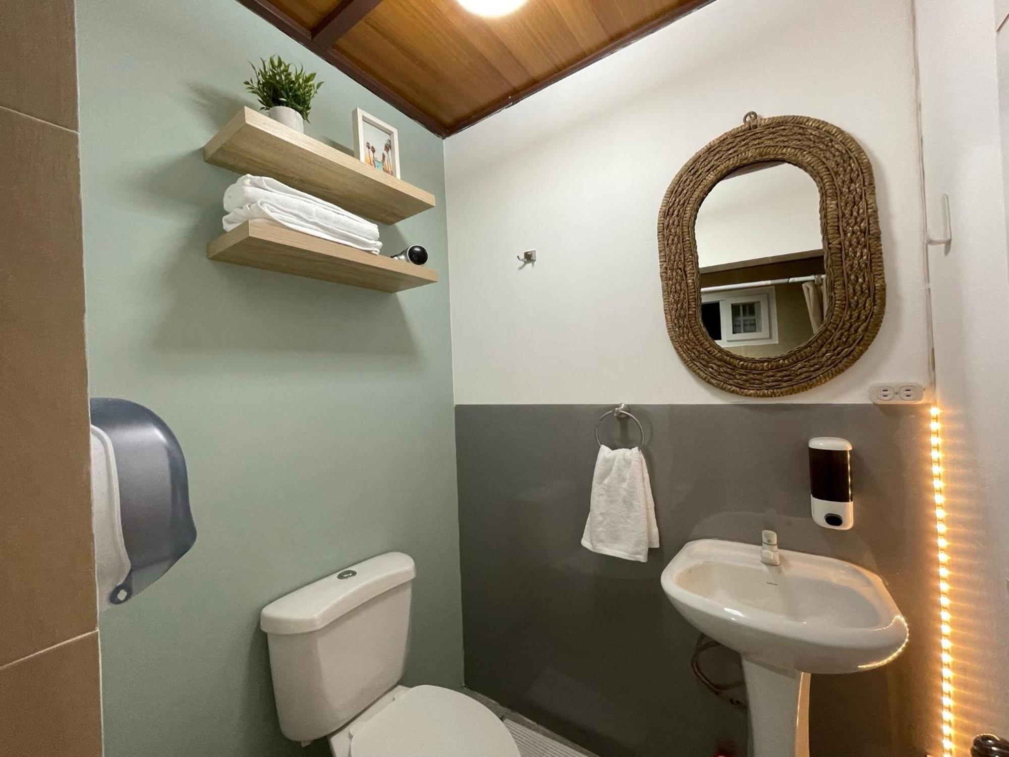 Casa Serena B&B Santa Tecla Zewnętrze zdjęcie